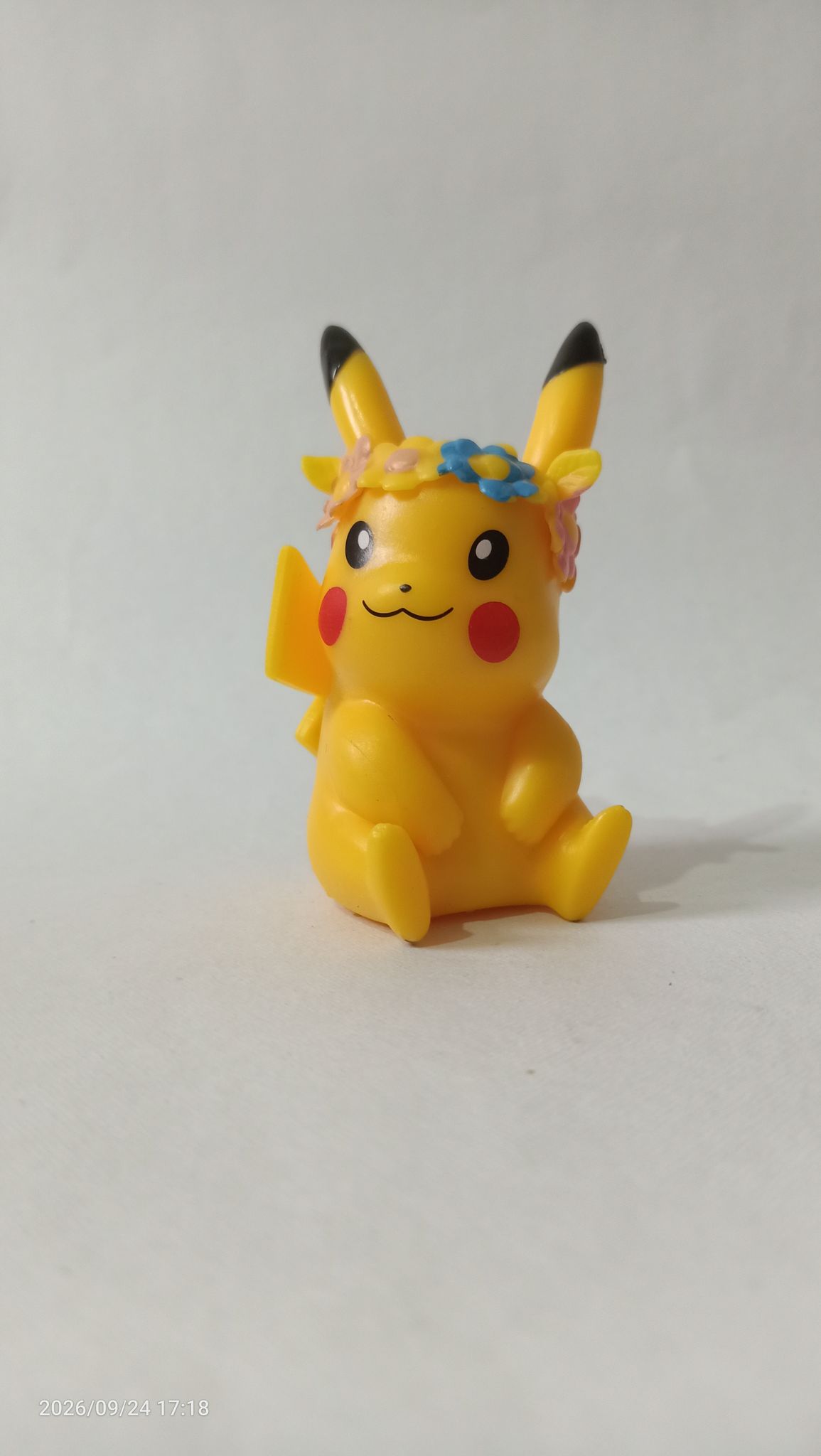 Pikachu Flower Crown Mini Figure | Pokémon Anime Collectible Desk Decor