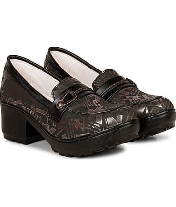 Ishransh - White Women's Pumps Heels