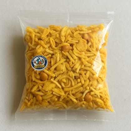 Banabasi Bhoi Dukan's traditional indian chivda snack