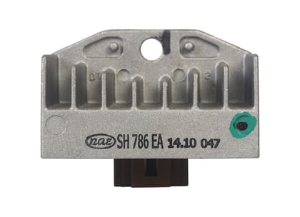 Hero Genuine RR Unit / Regulator Rectifier for Super Splendor & Glamour | Efficient Power Conversion | Battery Protection | Reliable Performance | OEM Fit | Easy Installation - 31600KTRA01S