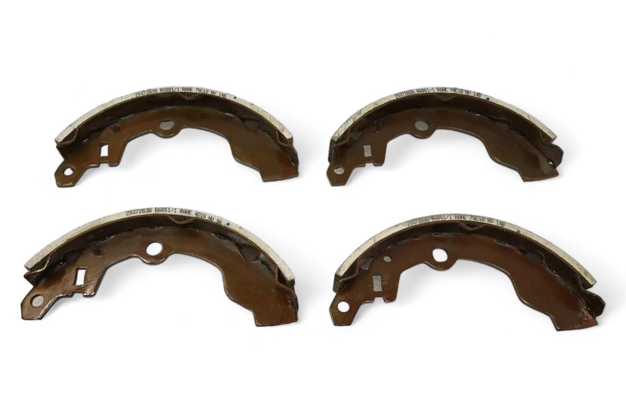 Maruti Suzuki Rear Brake Shoe Set 53200M84040