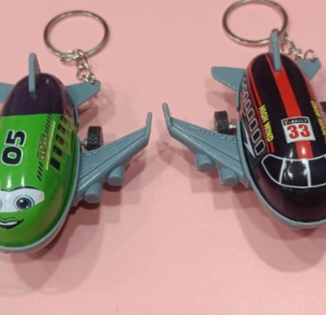 Esmi- *Friction Aeroplane keychain*