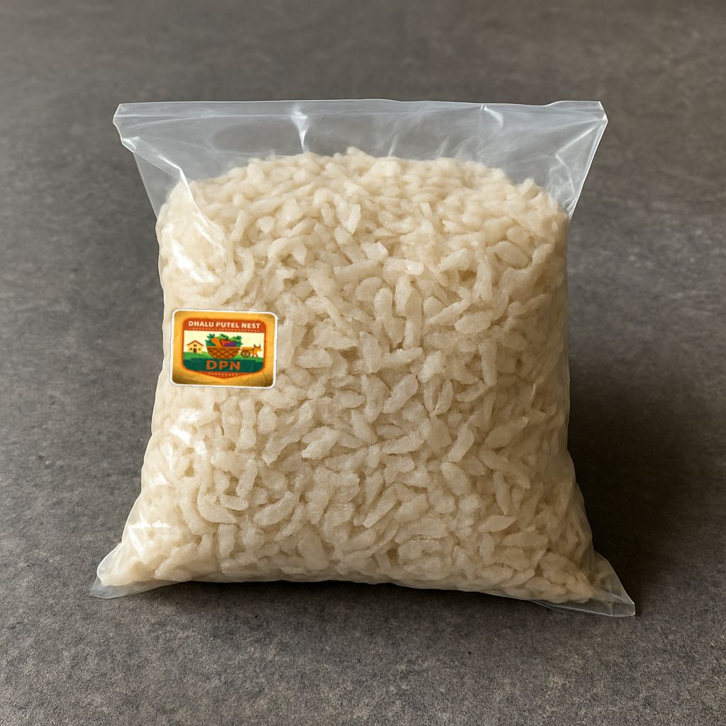 Dhalu Putel Nest's poha (flattened rice)