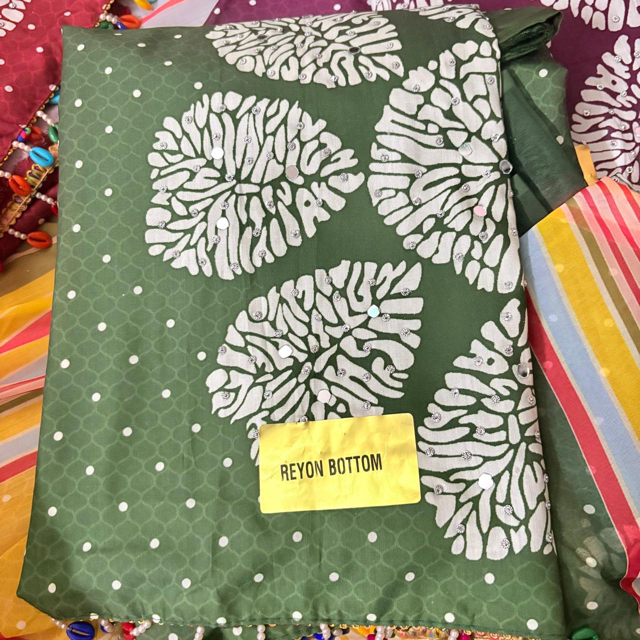 Pakistani suit