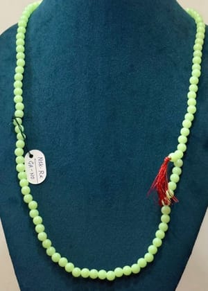 singal strand light green neckpiece