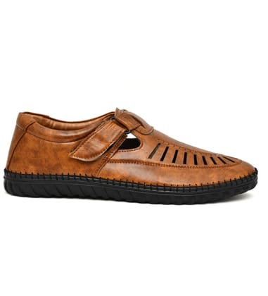 Mens Faux Leather Sandal Size 7 (Tan)