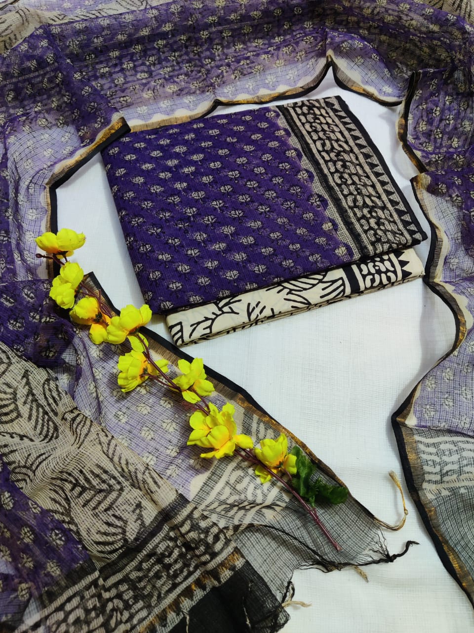 Now new exclusive traditional collection in summer wear