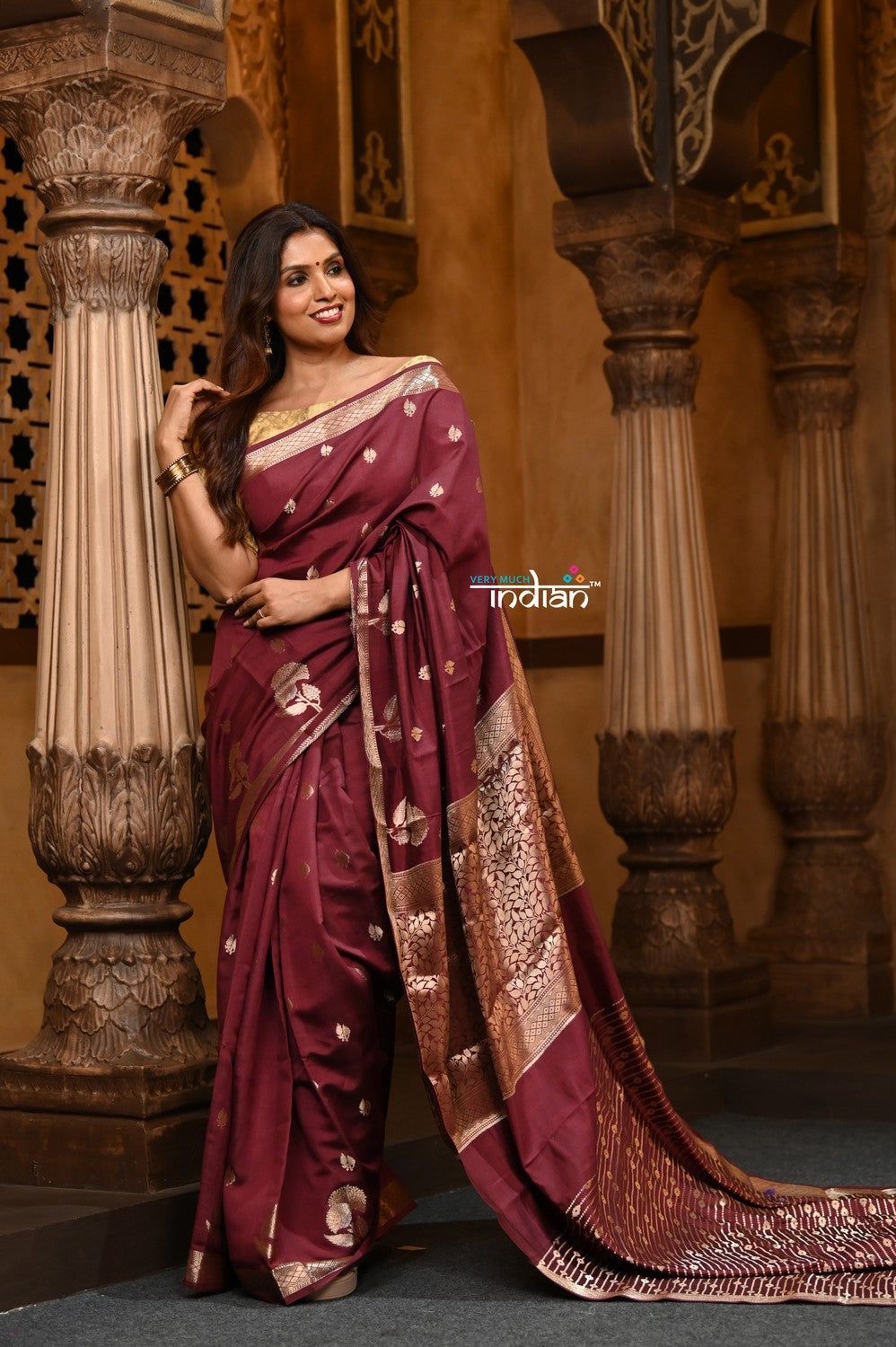 Parampara ~ Sheer Grace – Chiniya Silk Banarasi Saree in Maroon
