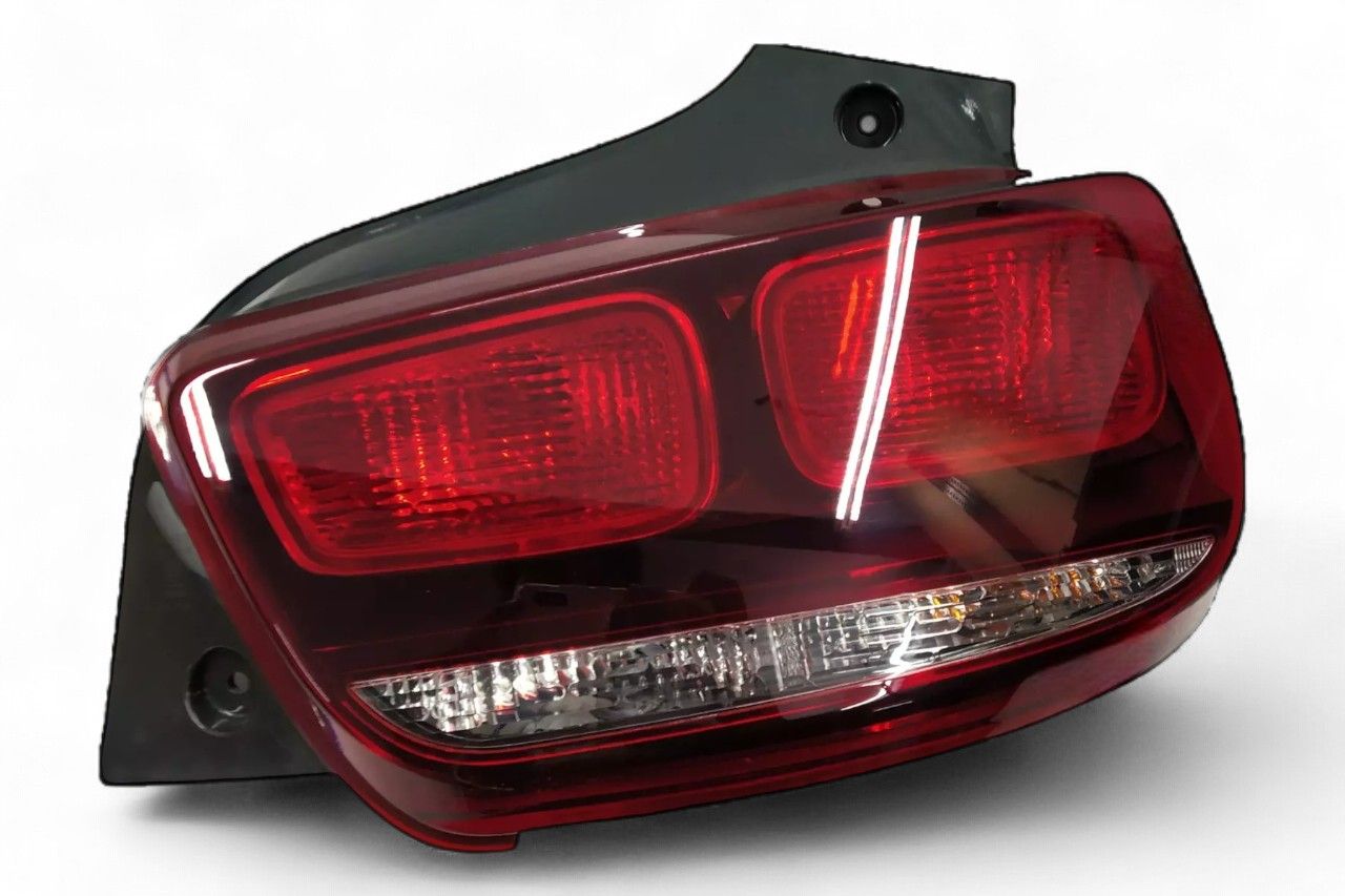 Mahindra Rear Tail Lamp - RH 1703AAA02431N