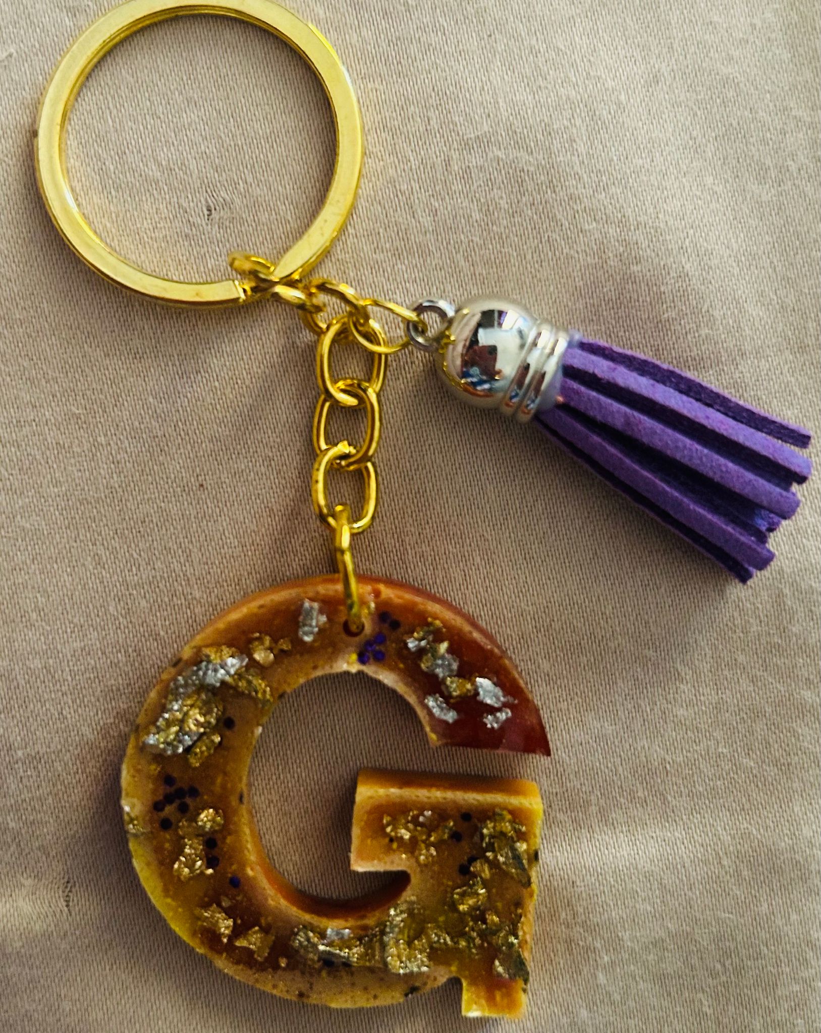 Resin alphabet G