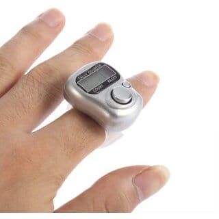 Pack of 1 Finger Ring Tally Counters  4-Digit Hand Clicker with Clear Display for Jaap Mala and Tasbeeh Use
