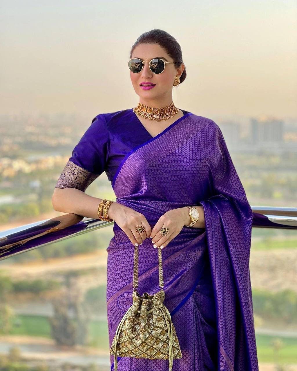 Zari Work Silk Saree With Blouse Piece