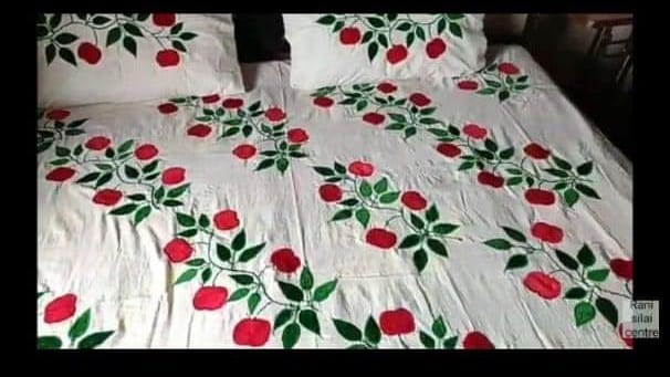 Handmade Bedsheet Painting Design