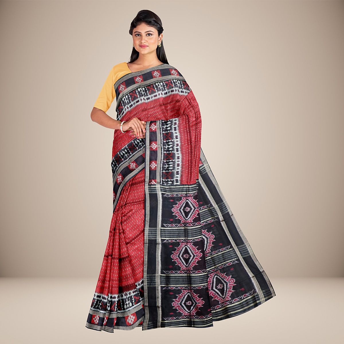 Pasapali Border Khandua Silk Saree
