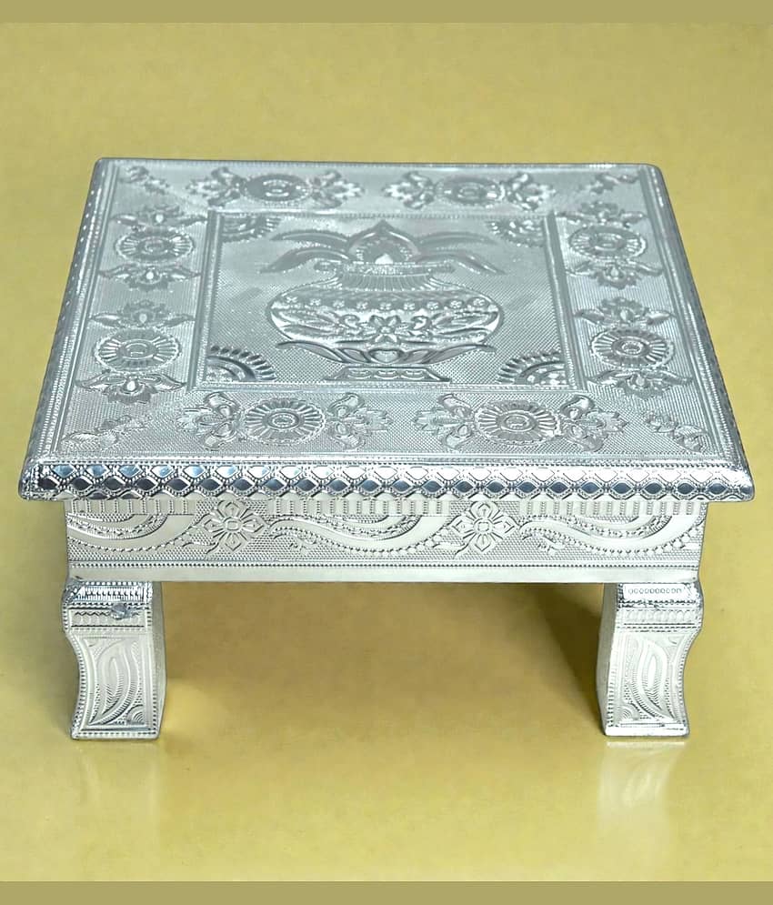 Sigaram Chowki 1 Silver Plated Chowki ( Pack of 1 )