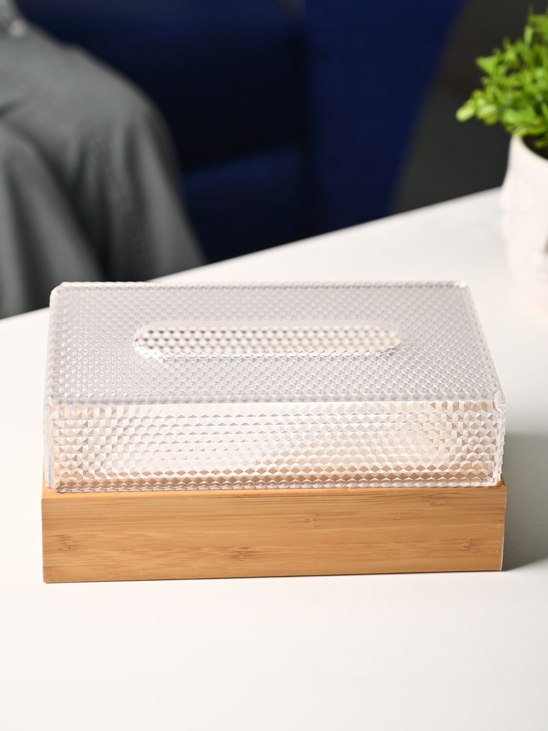 Transparent Sleek Tissue Box - Rectangle Shape