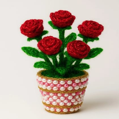 Home Decoration Items.