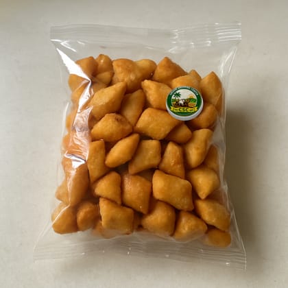 Chunni Shopping Center's shakkarpara - traditional indian snack