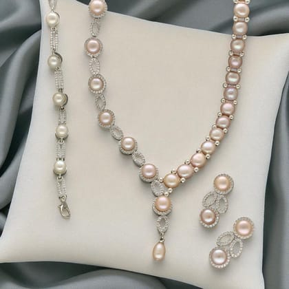 Glorious Legacy Pearl Necklace Set With Bracelet