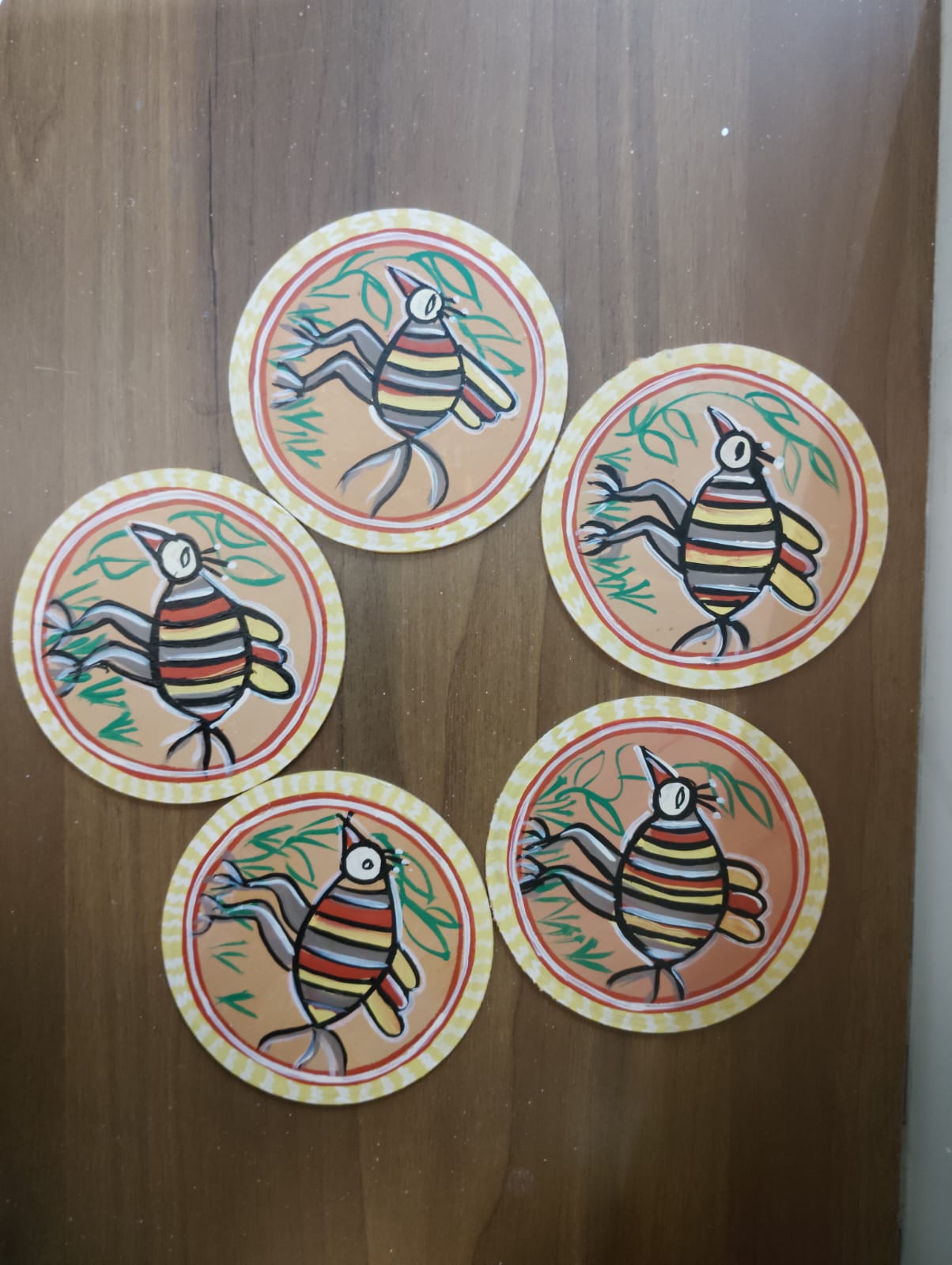 Tea coasterSize 4"Material mdf boardSohrai folk art designed