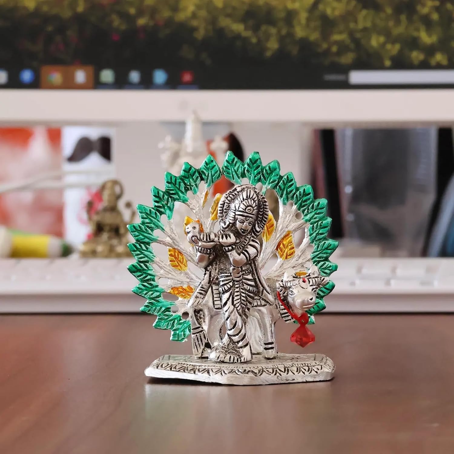 Dreamkraft Elegant Cow Krishna Idol Showpiece for Home Temple & Office Decor - Silver (10 cm x 8 cm x 10 cm)