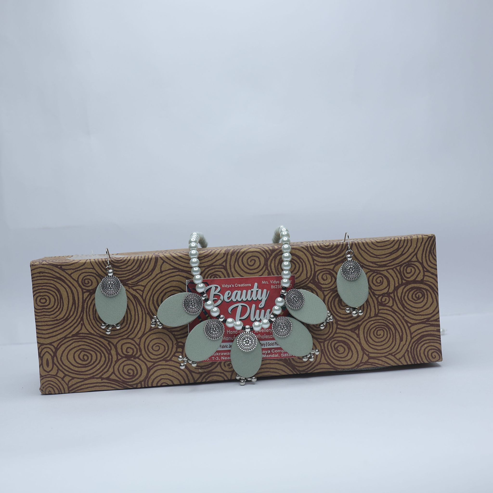 Blue Builds Fancy Jewellary