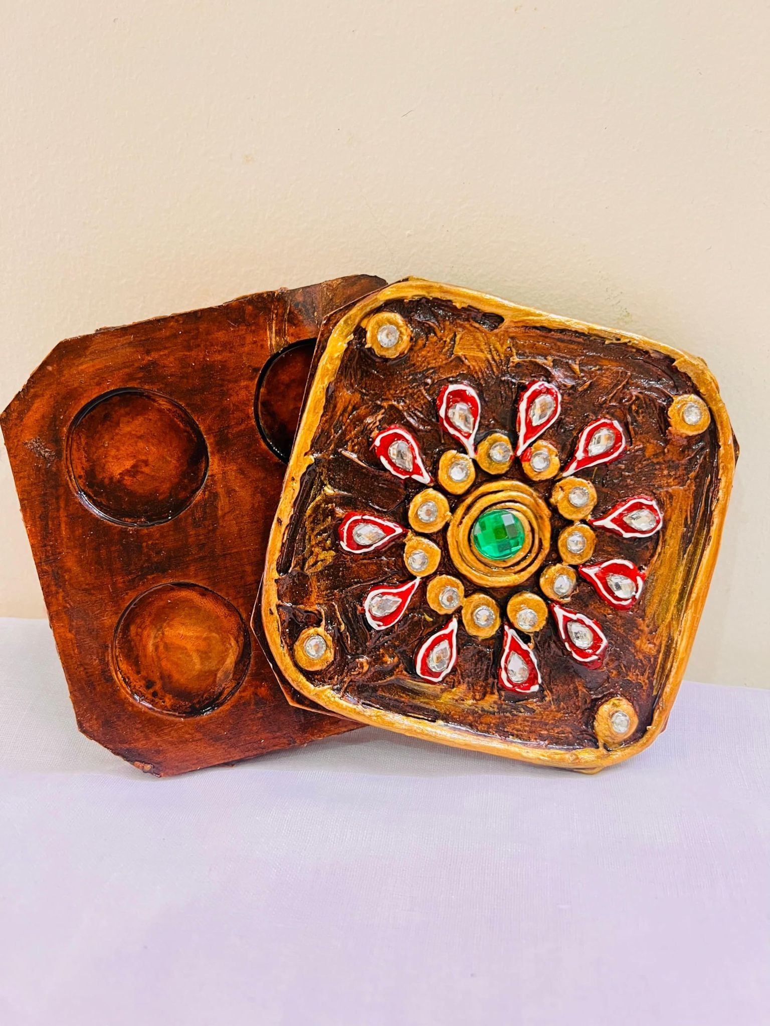 Wooden Coin Box and Flower Vase Gift Set, Medium and Small Sizes, Silver & Gold Coins, Home Decor