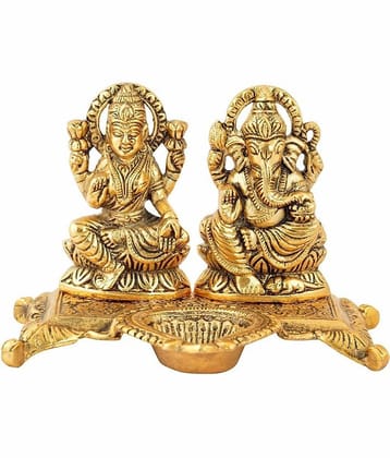 Shri Astha Vinayak Aluminium Lord Ganesha Idol ( 10 cm )