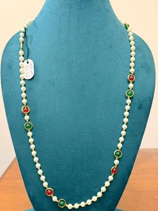 red and green gemstone sherwani jewelry with white pearls in single strand