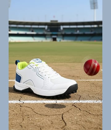 OFF LIMITS WARWICK White Cricket Shoes
