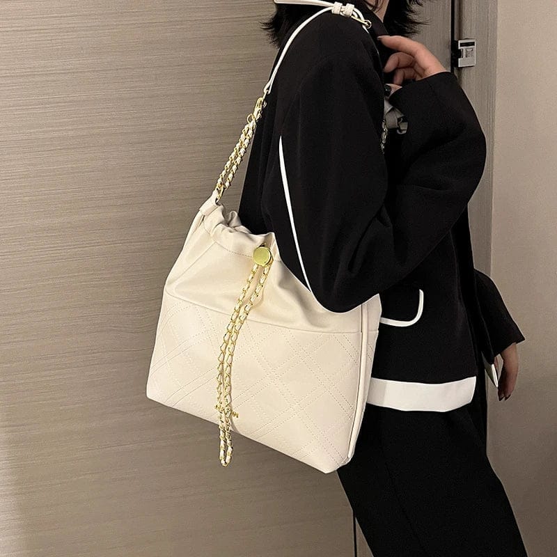 Wholesale New Designer Trending Designer Womens Luxury Chain Hand Bag Sacoche Luxe Brown Handbags Shoulder New York