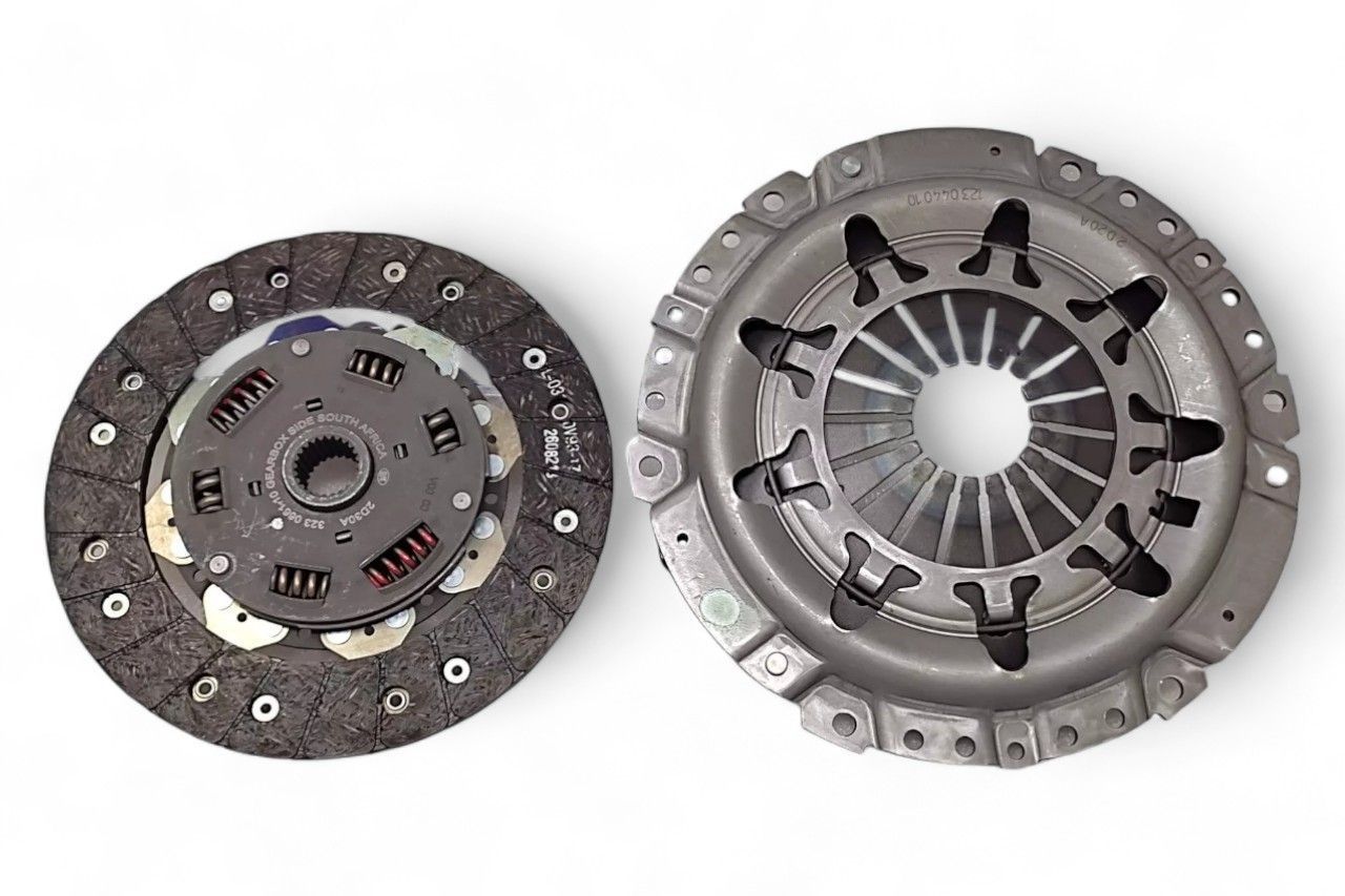 Luk Clutch Kit (Disc+Pressure Plate+Bearing) 6233223090