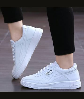 Xtoon White Men's Lifestyle Shoes