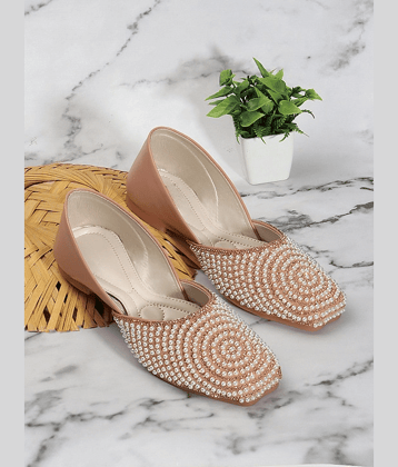 Carrito Peach Women's Ethnic Ballerinas