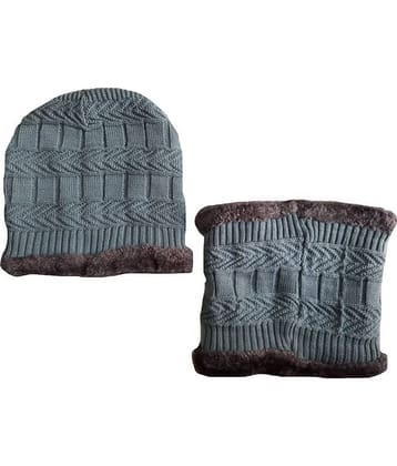 Whyme Fashion Gray Knitted Fur Combo