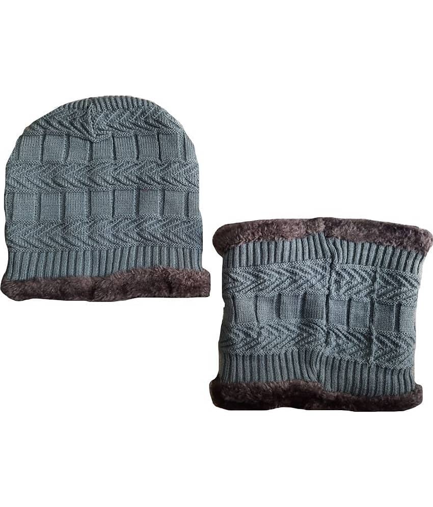 Whyme Fashion Gray Knitted Fur Combo