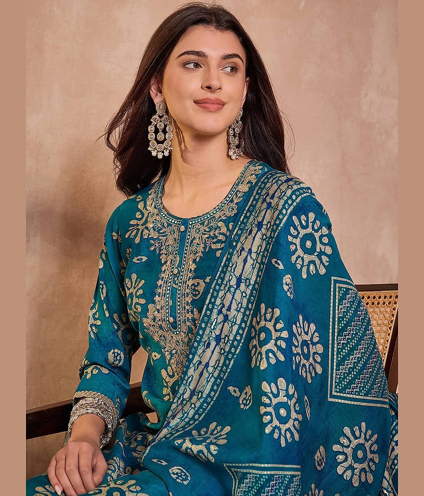 Vaamsi Women Cotton Blend Printed Straight Kurti With Pants ( Blue )