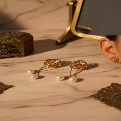 Elayne Ros Pearl Drop Earrings