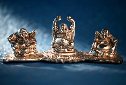 DreamKraft Metal Feng Shui Laughing Buddha for Health, Wealth and Happiness (Silver, Standard, Set of 3)
