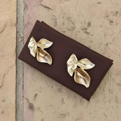 The Aurelia Gold Calla Studs