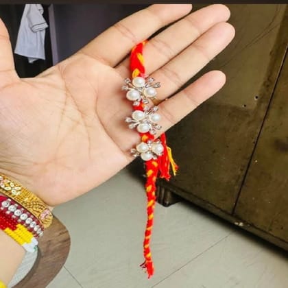 Beauti rakhi