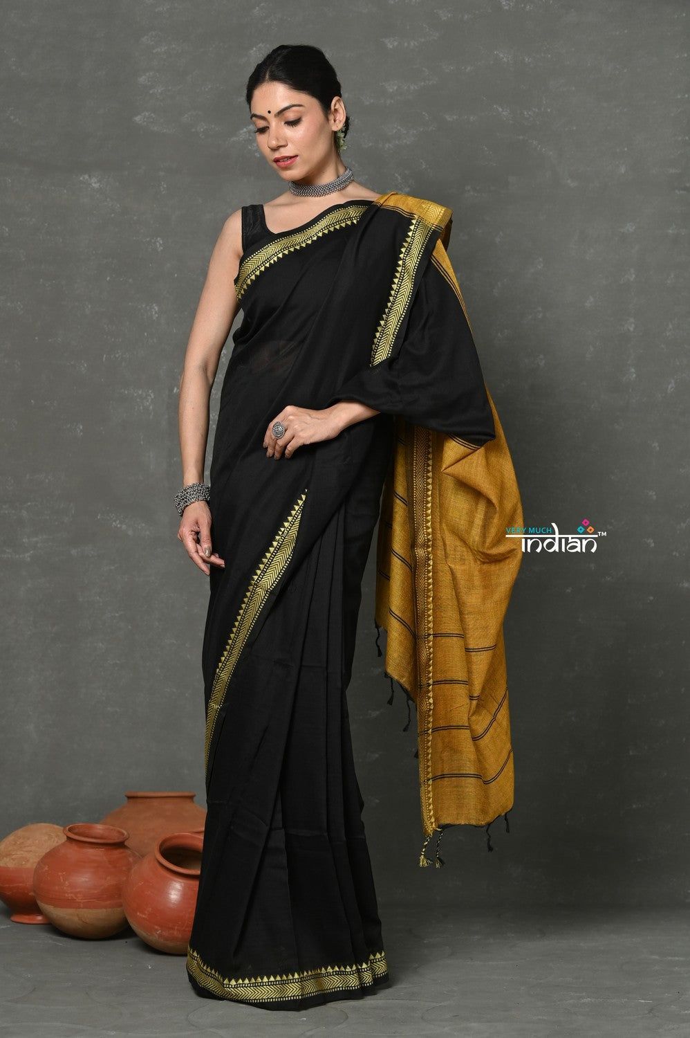 Tyohaar ~ Pure Mul Cotton Handloom Saree - Black