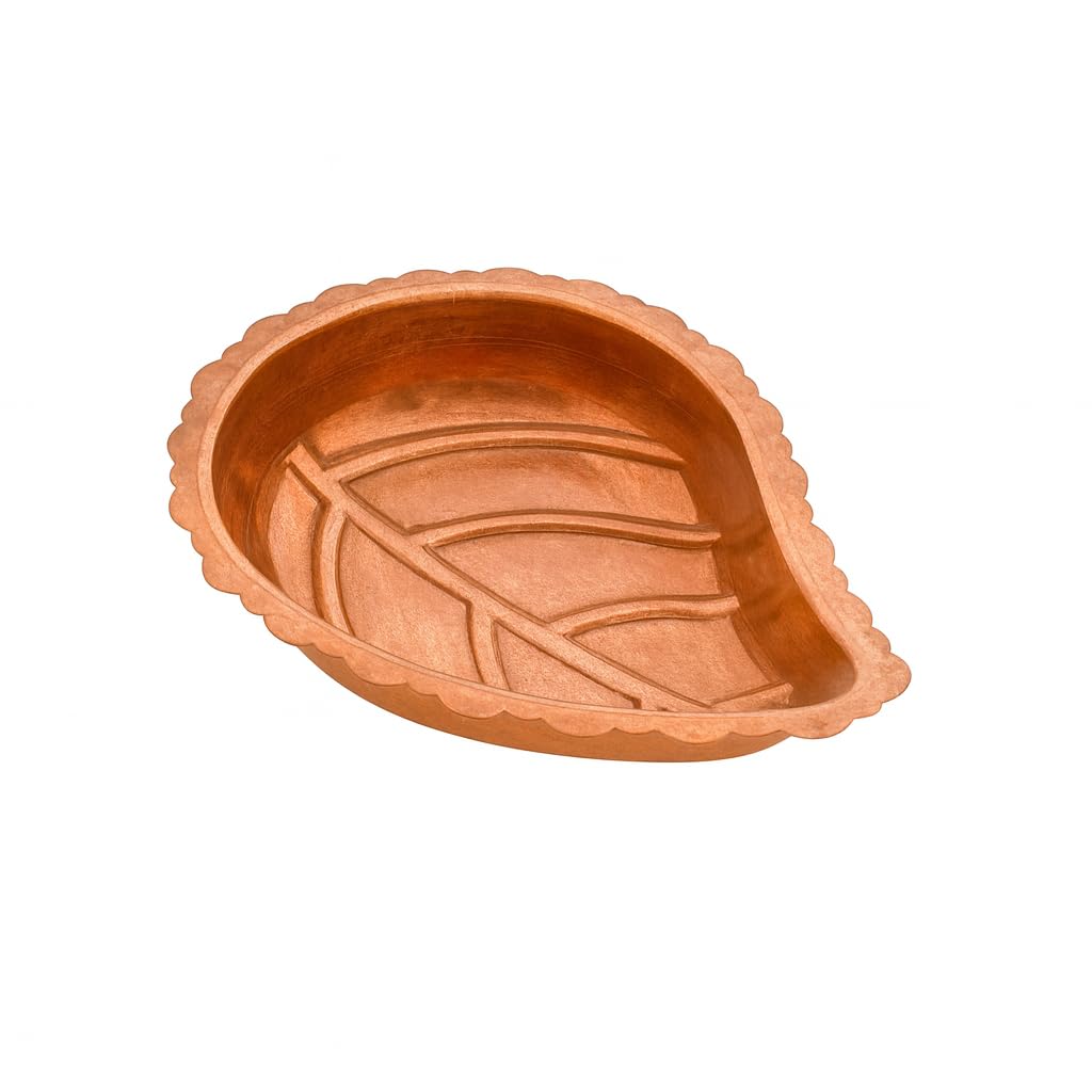 Copper Leaf Shaped Diya (Set of 3 Pieces) � Karthigai Deepam Vilaku � Size No.1 (60mm * 40 mm) Traditional Pooja Lamp for Home Temple � Handcrafted Decorative Thin Oil Lamp
