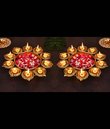 METAL MESTERY Gold Floor Iron Tea Light Holder - Pack of 2