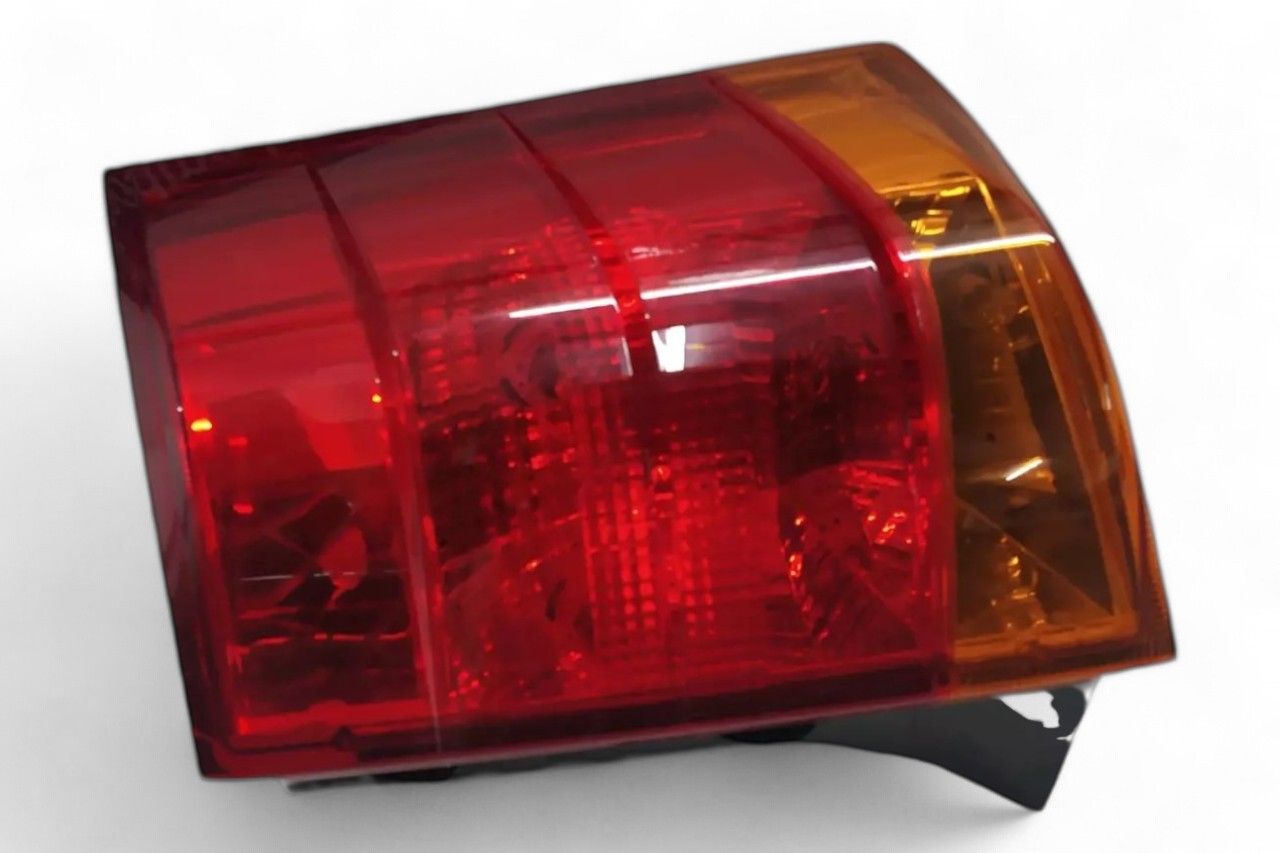 Lumax Rear Tail Lamp - RH 146-RCU-QR