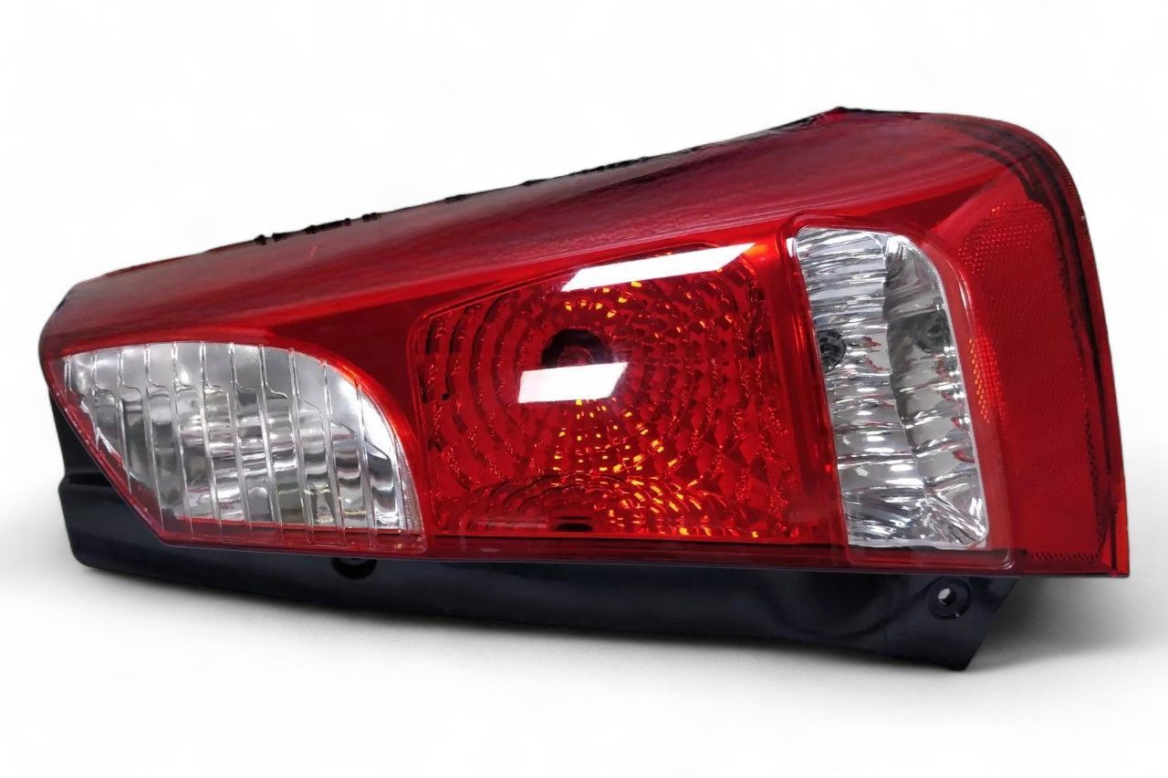 Lumax Rear Tail Lamp - RH 027-RCA-T4-R