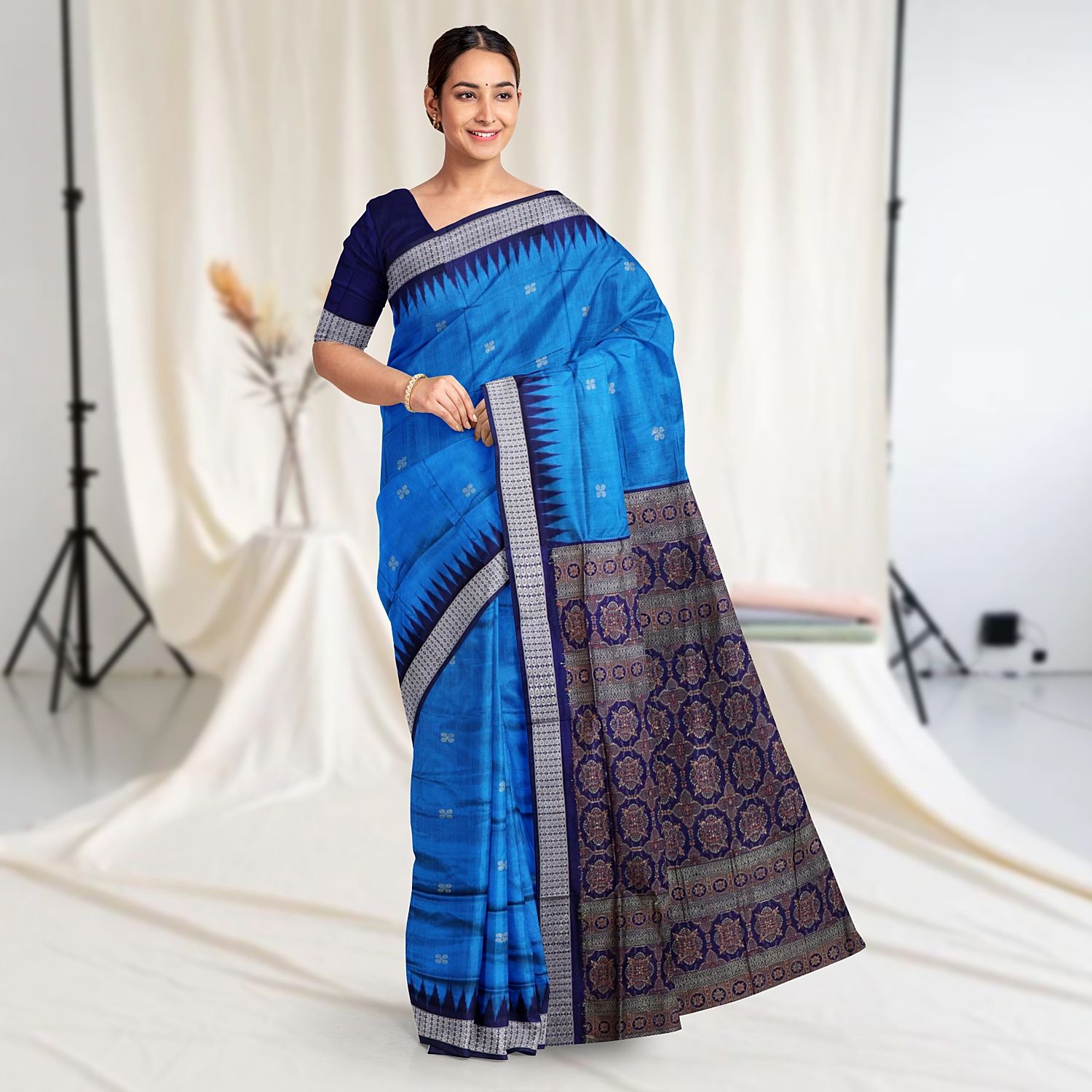 Blue floral motifs Bomkai Silk Saree