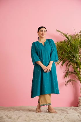 A Pristine Teal Blue Plus Size Handloom Cottonj kurtie Set