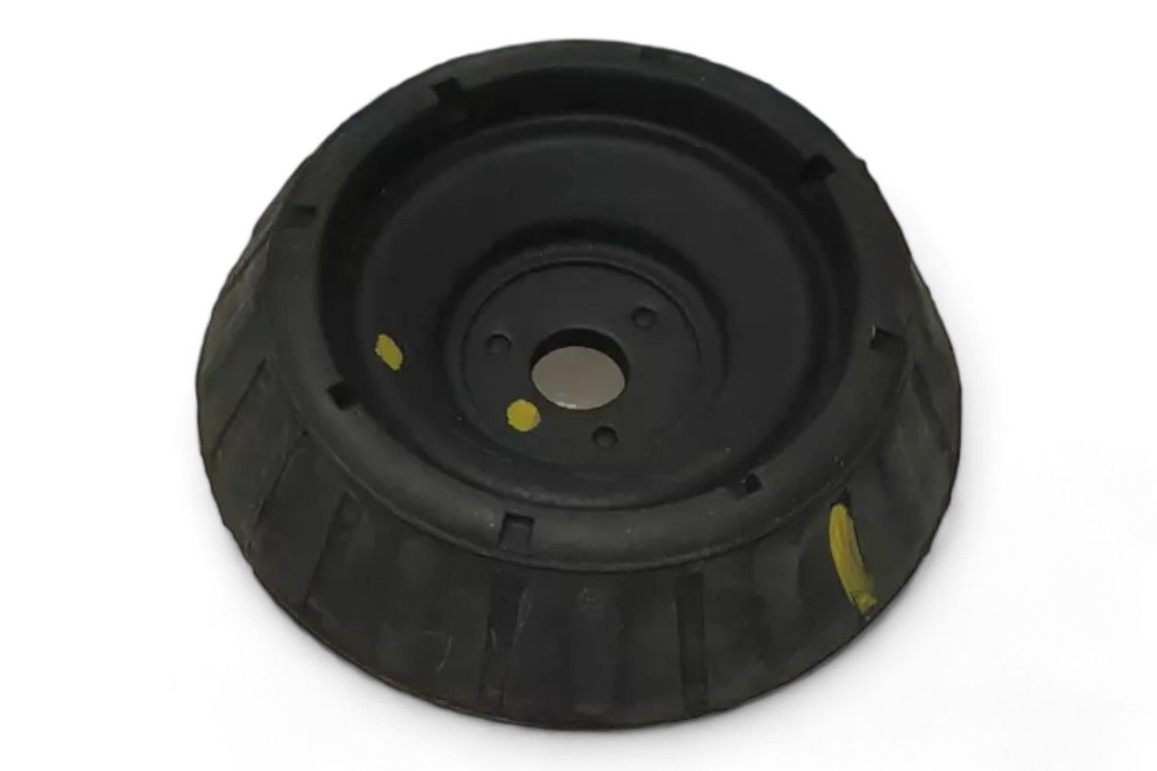 Hyundai/Kia Front Suspension Strut Mount 54611-1J050