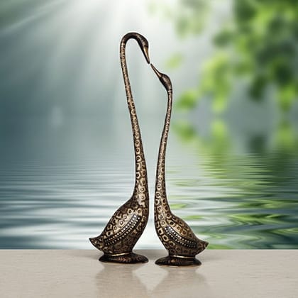 Traditional Brass Duck Pair Decorative Statue for Home Decoration, Height : 33.8 Inch (ANMAS071 D)